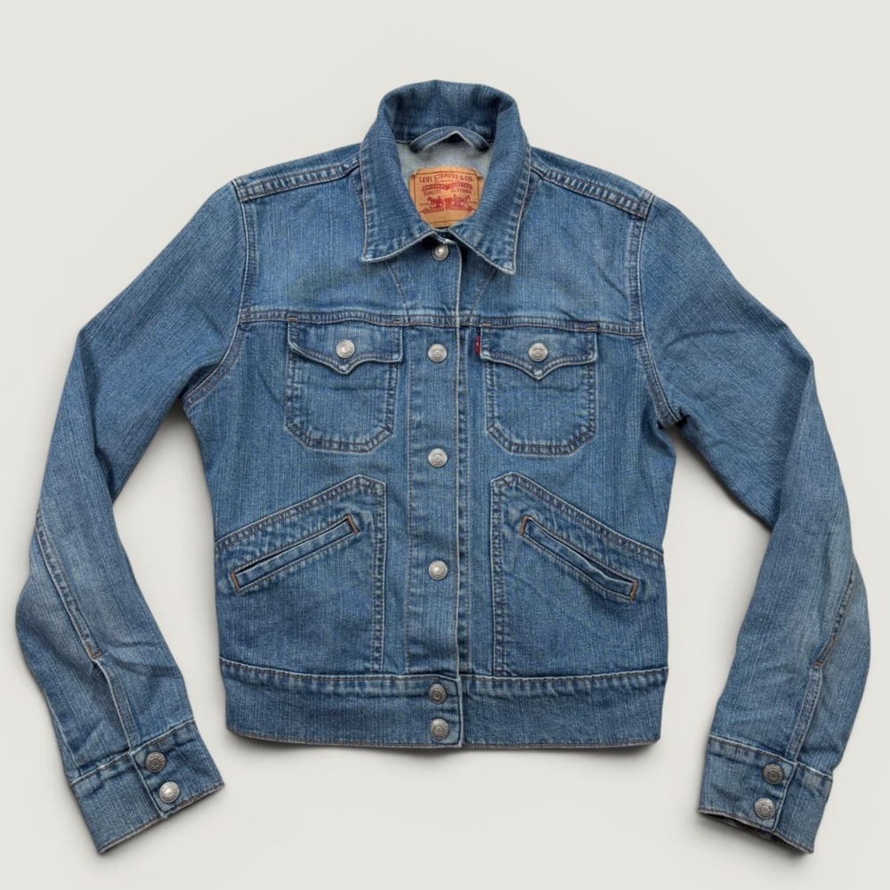 Levis Womens Small Denim Trucker Jacket Blue Medium Wash Stretch Cotton